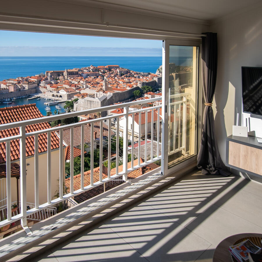 ADRIATIC VIEW APARTMENT